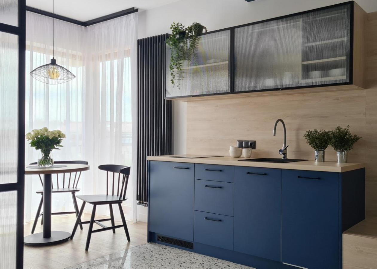 APARTAMENTY NADJEZIORNE z tarasem Elk Bagian luar foto