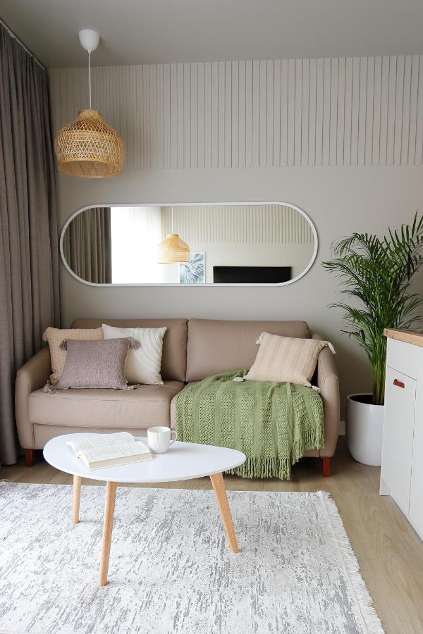 APARTAMENTY NADJEZIORNE z tarasem Elk Bagian luar foto